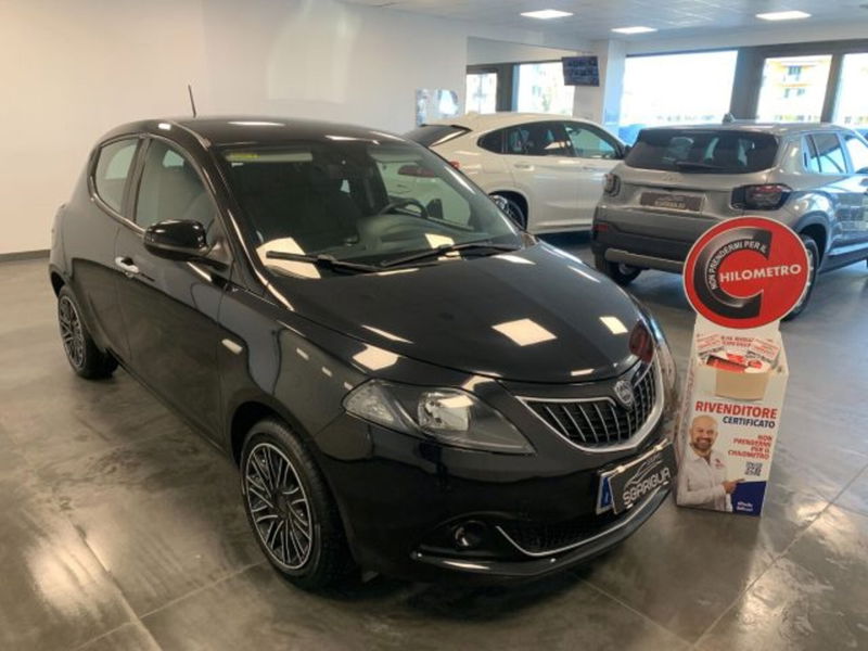 Lancia Ypsilon 1.0 FireFly 5 porte S&S Hybrid Ecochic Gold