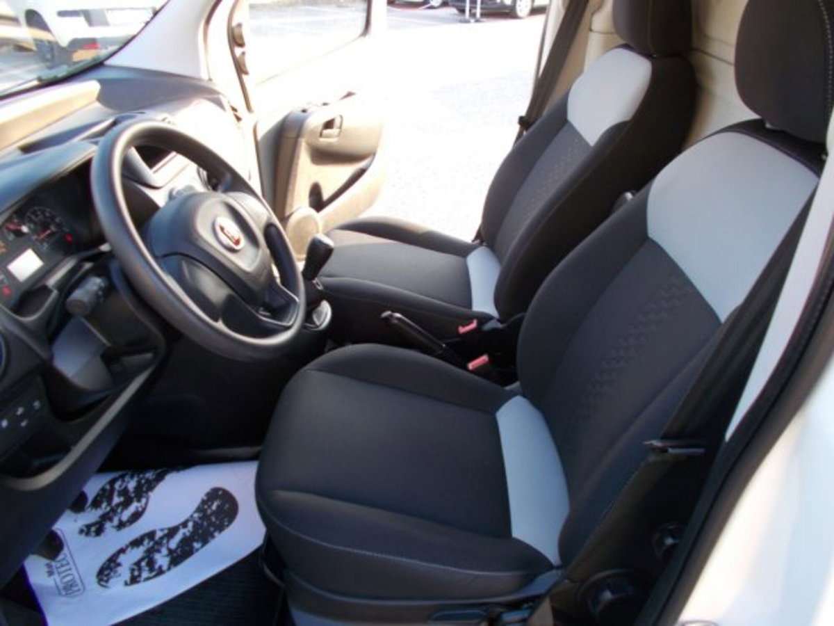 Fiat Fiorino Furgone cargo 1.3 mjt 95cv SX (9)
