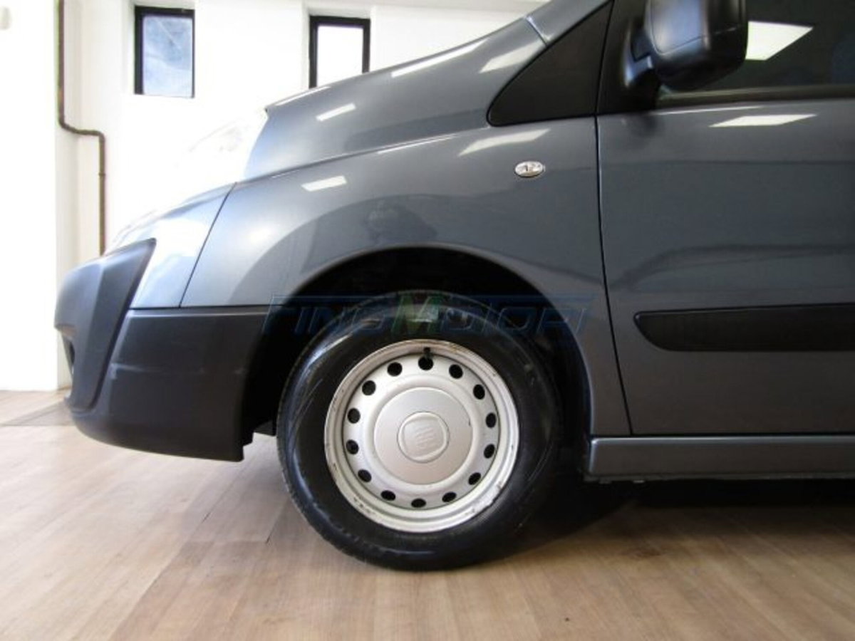 Fiat Scudo Furgone 2.0 MJT PC Panorama Executive 5 posti (M1) (4)