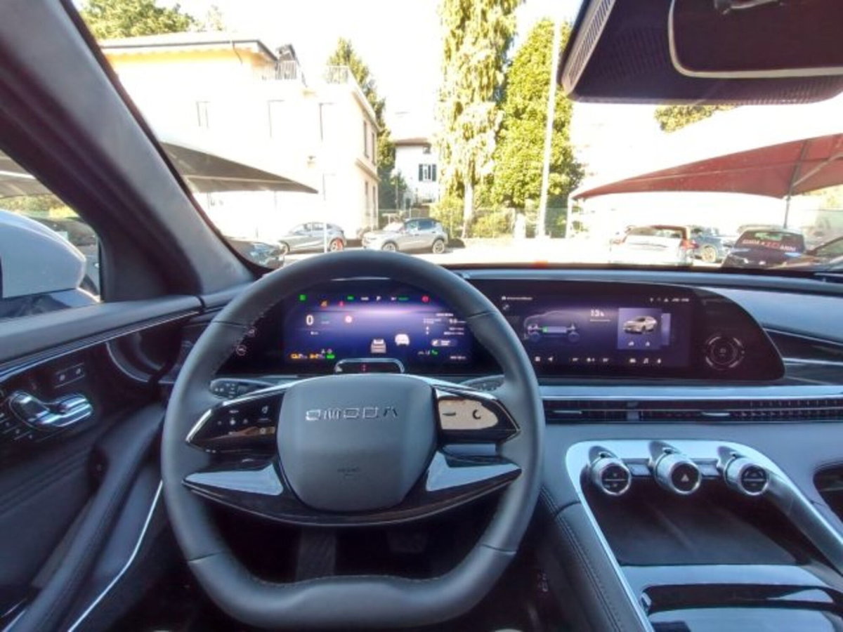 Omoda Omoda 9 SHS-P 1.5 tgdi phev Premium i-awd (14)