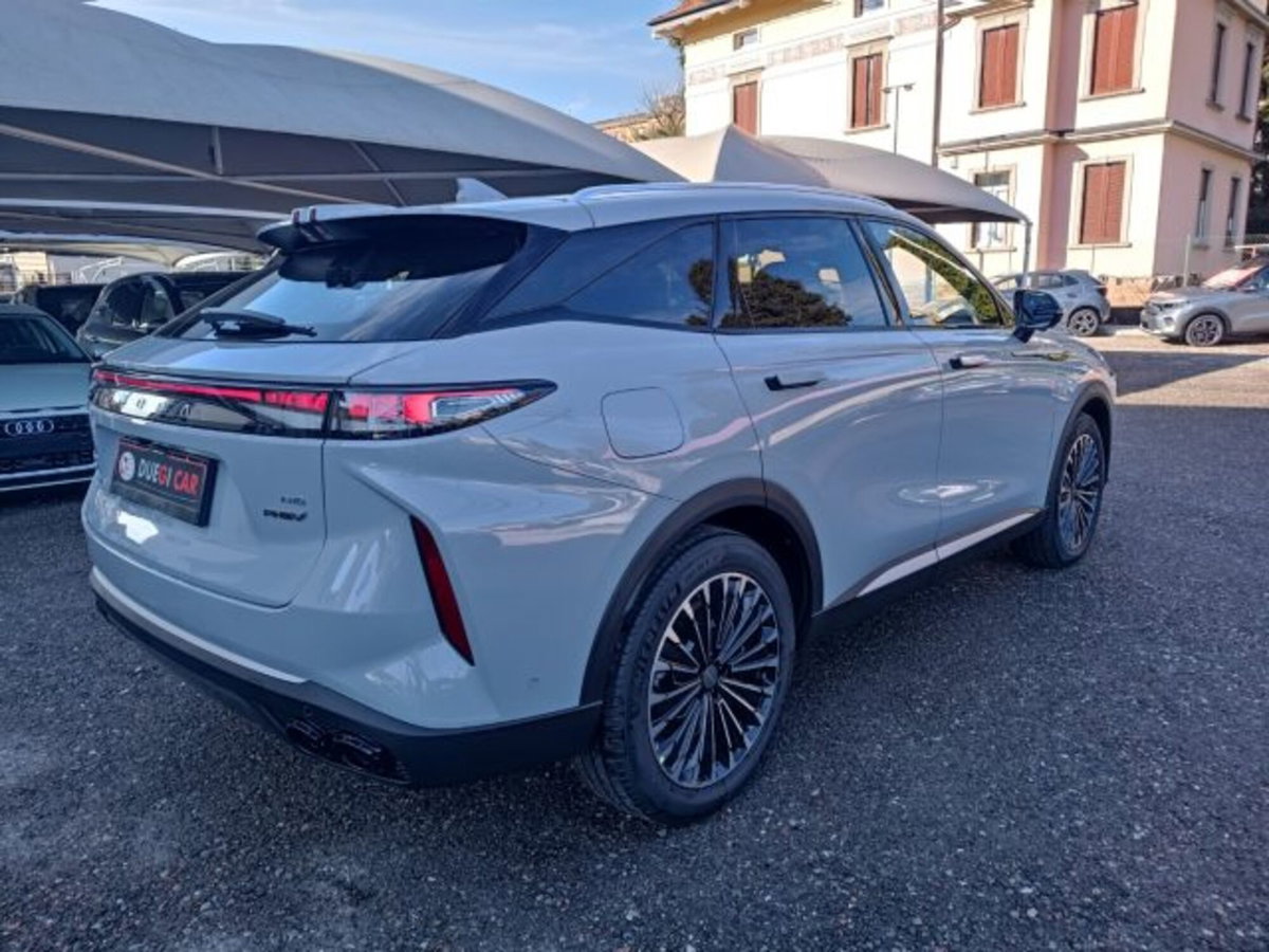 Omoda Omoda 9 SHS-P 1.5 tgdi phev Premium i-awd (7)