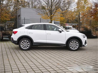 Audi Q3 Sportback 45 TFSI S tronic quattro edition (4)