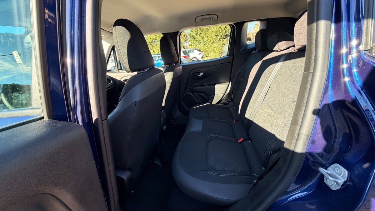 Jeep Renegade 1.3 T4 DDCT 80th Anniversary (14)