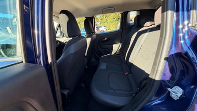 Jeep Renegade 1.3 T4 DDCT 80th Anniversary (14)