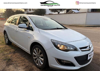 Opel Astra 1.4 Turbo 140CV 5 porte Cosmo usata