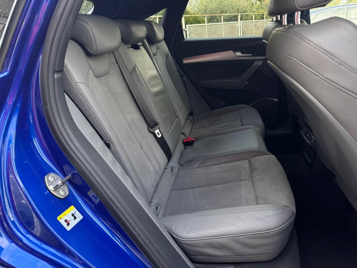 Audi Q5 Sportback 40 2.0 tdi mhev 12V S line Plus quattro s-tronic (11)