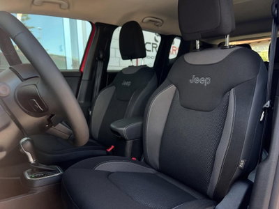 Jeep Renegade 1.3 T4 190CV PHEV 4xe AT6 Limited (11)