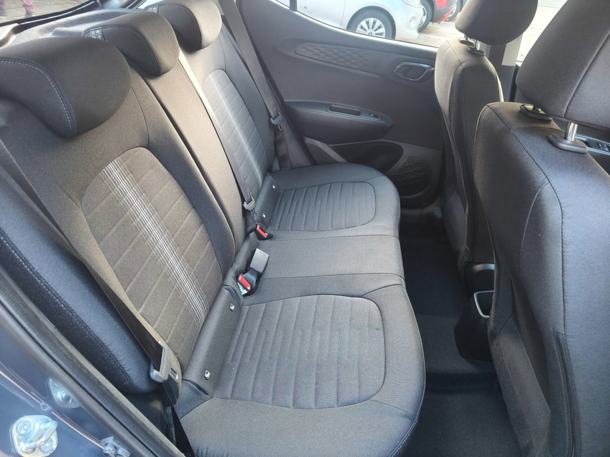 Hyundai i10 1.0 mpi Connectline 63cv (10)