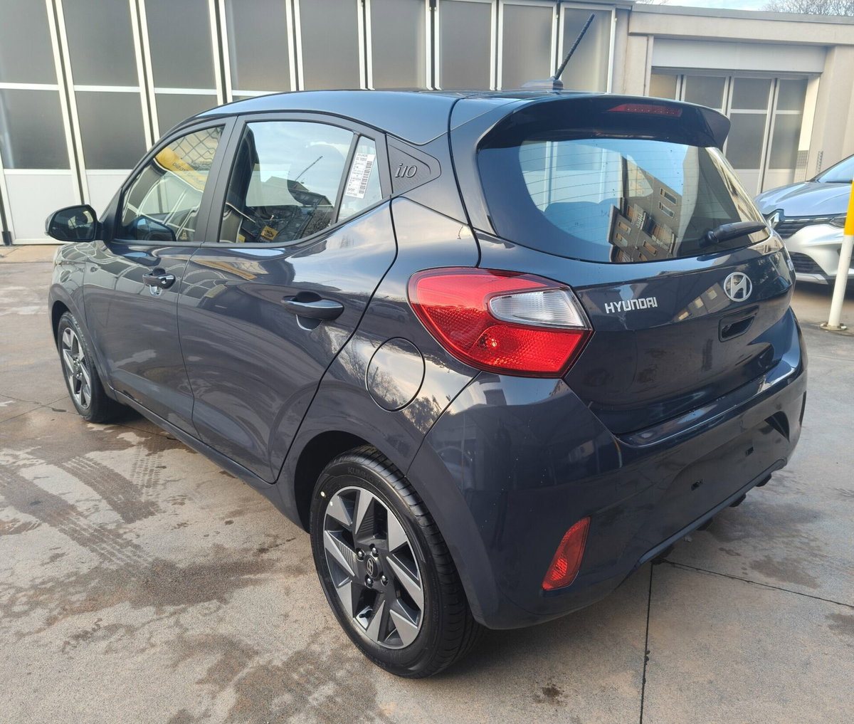 Hyundai i10 1.0 mpi Connectline 63cv (3)