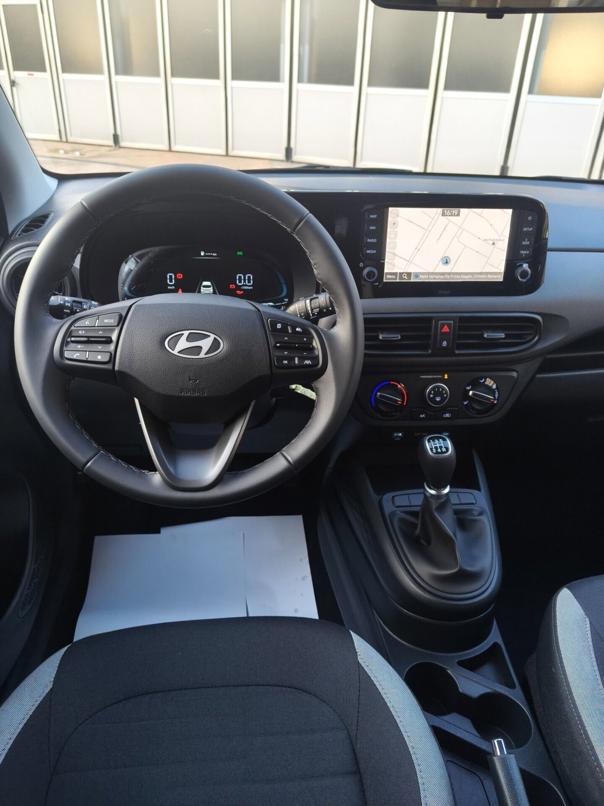 Hyundai i10 1.0 mpi Connectline 63cv (7)