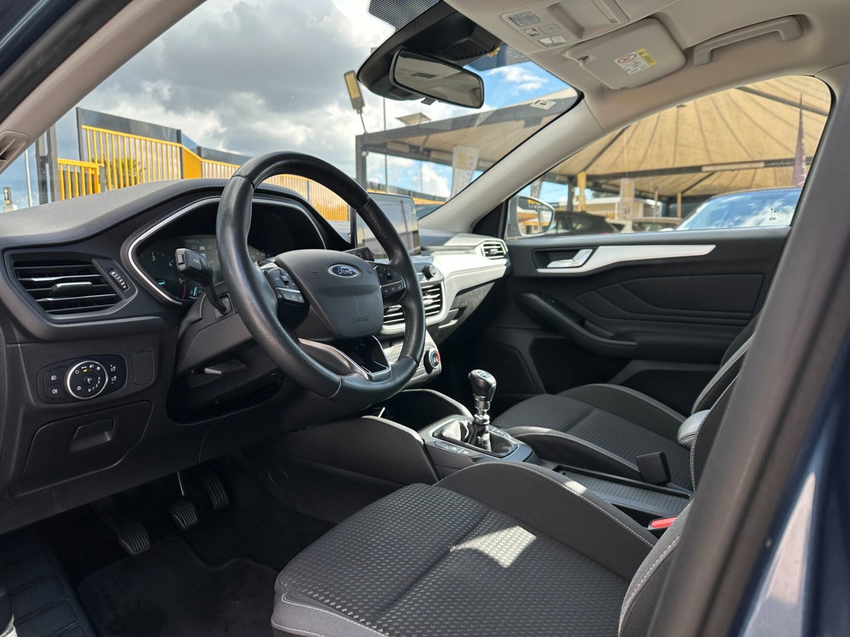 Ford Focus 1.5 EcoBlue 95 CV 5p. Business (12)