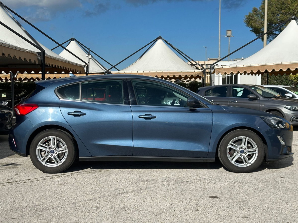 Ford Focus 1.5 EcoBlue 95 CV 5p. Business (8)