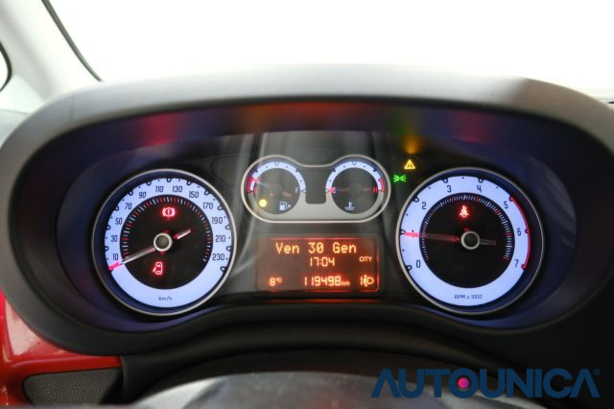 Fiat 500L 1.3 Multijet 85 CV Business (8)