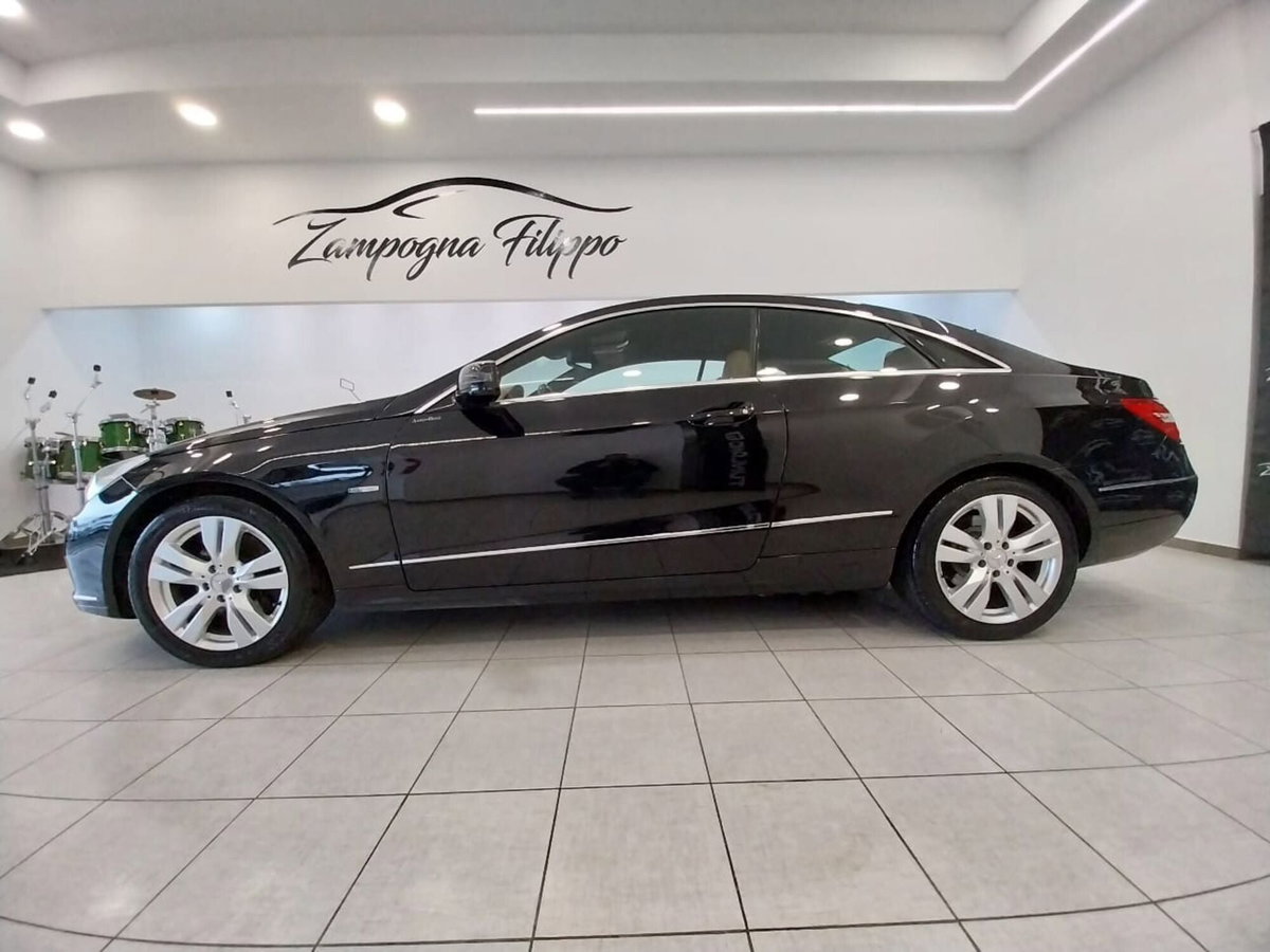 Mercedes-Benz Classe E 250 CDI BlueEFFICIENCY Avantgarde (6)