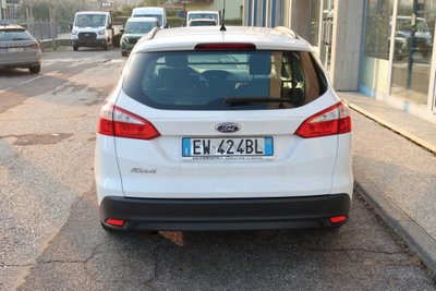 Ford Focus Station Wagon 1.6 TDCi 115 CV SW (6)