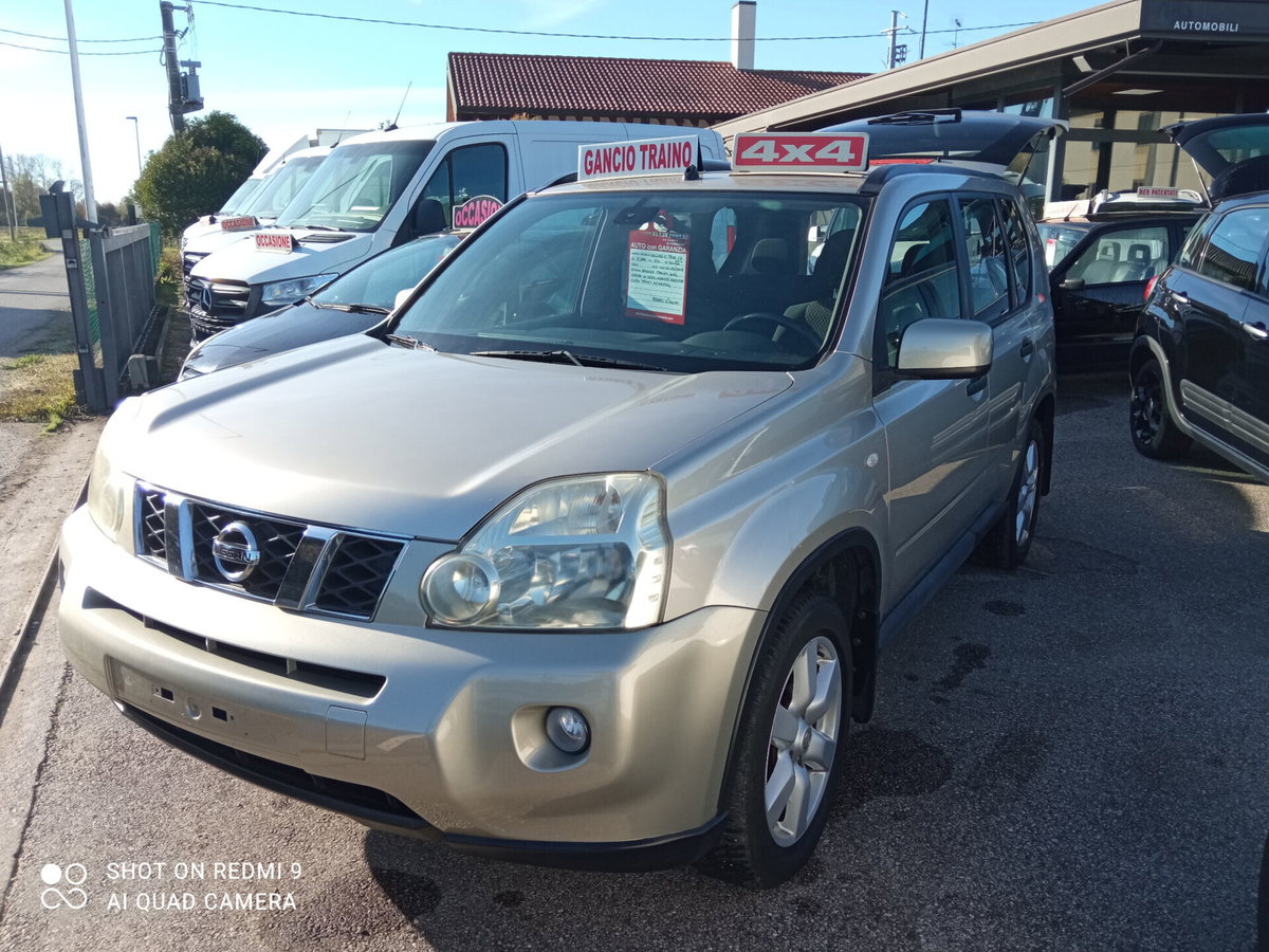Nissan X-Trail 2.0 dCi 150CV SE (2)