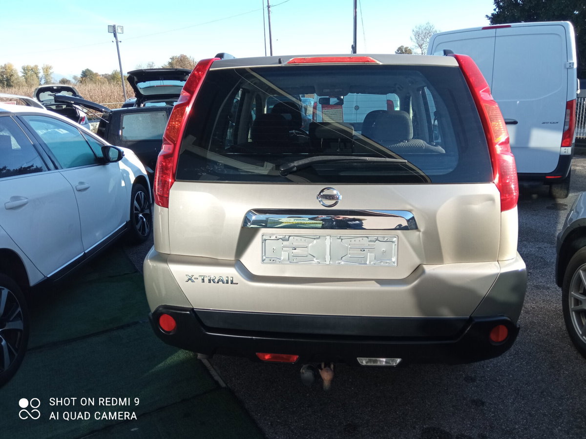 Nissan X-Trail 2.0 dCi 150CV SE (3)