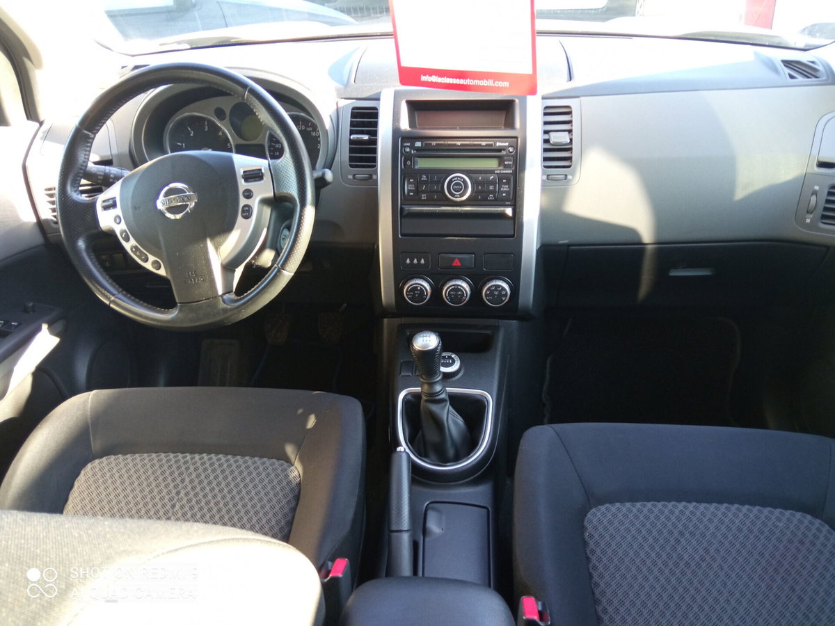 Nissan X-Trail 2.0 dCi 150CV SE (9)