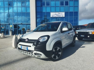 Fiat Panda 1.0 FireFly S&S Hybrid City Cross usata