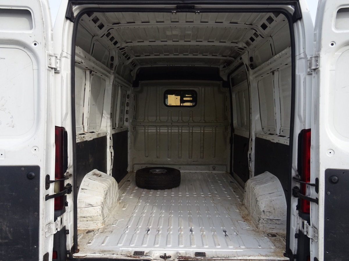 Peugeot Boxer Furgone 333 2.0 BlueHDi PM-TM Furgone (13)