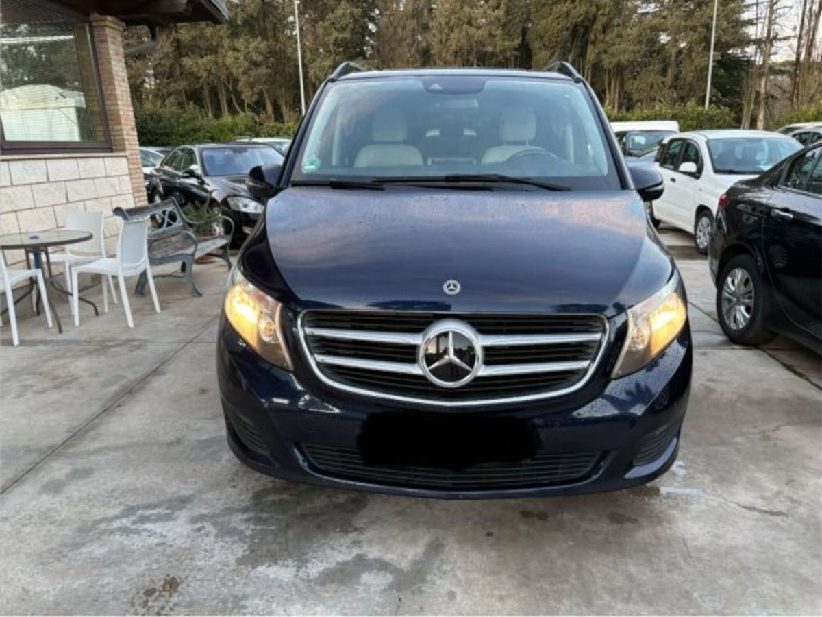 Mercedes-Benz Classe V 220 d Automatic 4Matic Executive Business Long (2)