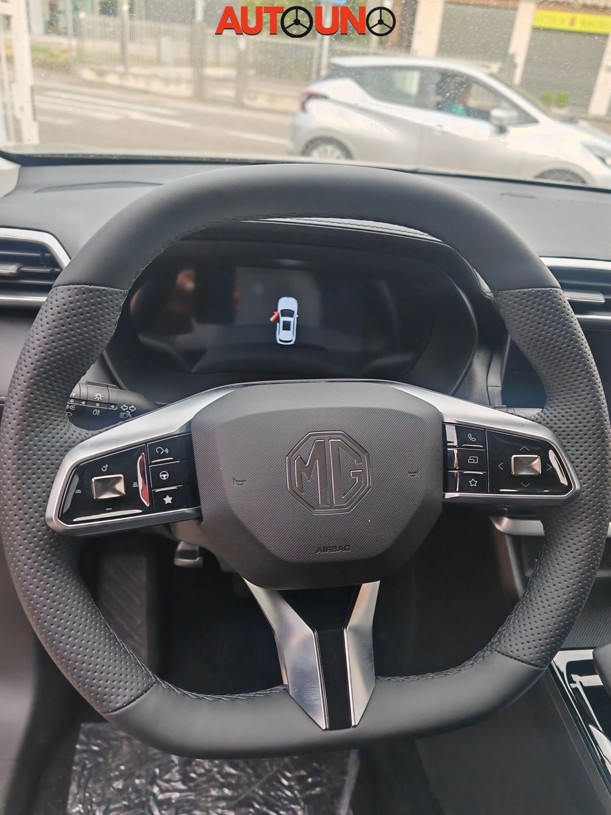 Mg ZS 1.5 hybrid+ Comfort auto (7)