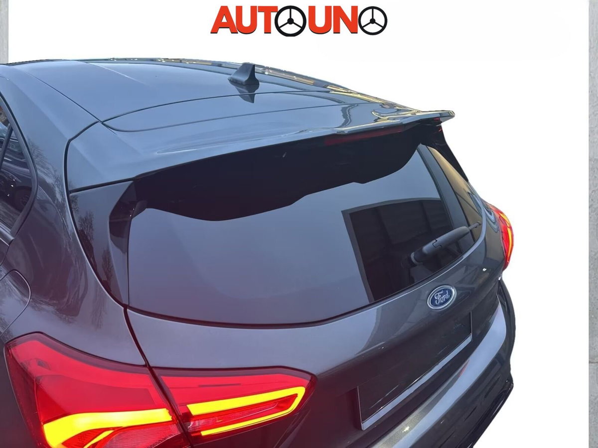 Ford Focus 2.3 EcoBoost 280 CV 5p. ST (12)