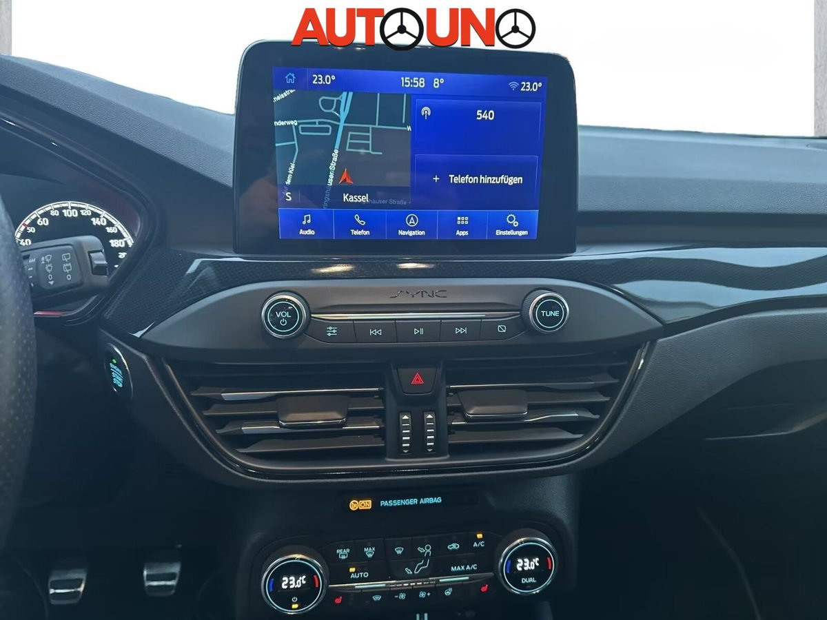 Ford Focus 2.3 EcoBoost 280 CV 5p. ST (7)