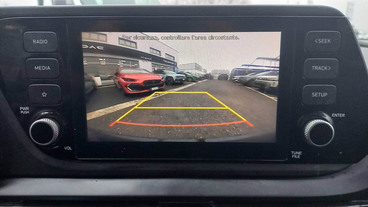 Hyundai i20 1.2 MPI MT GPL ConnectLine (12)