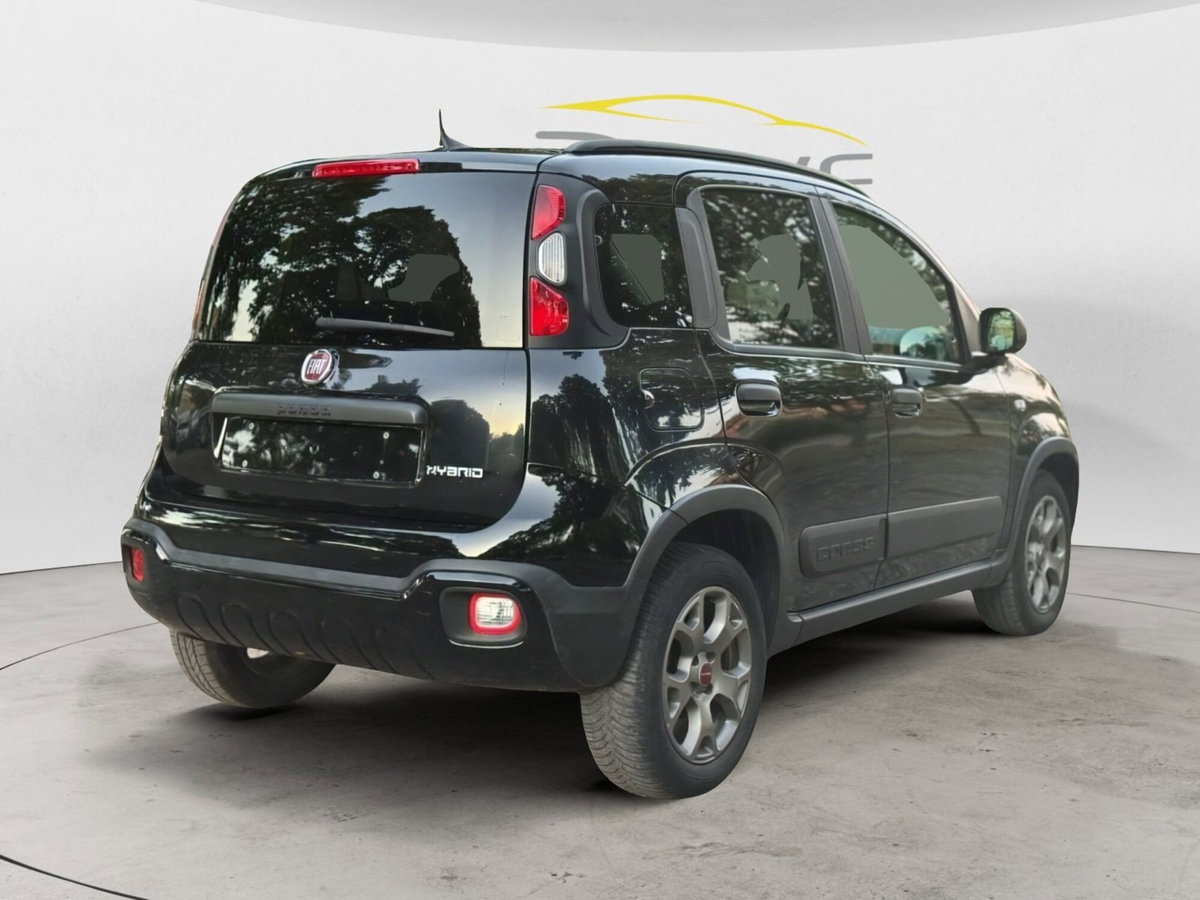 Fiat Panda 1.0 FireFly S&S Hybrid City Cross (8)