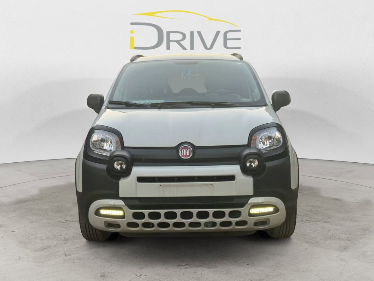 Fiat Panda 1.0 FireFly S&S Hybrid City Cross (3)
