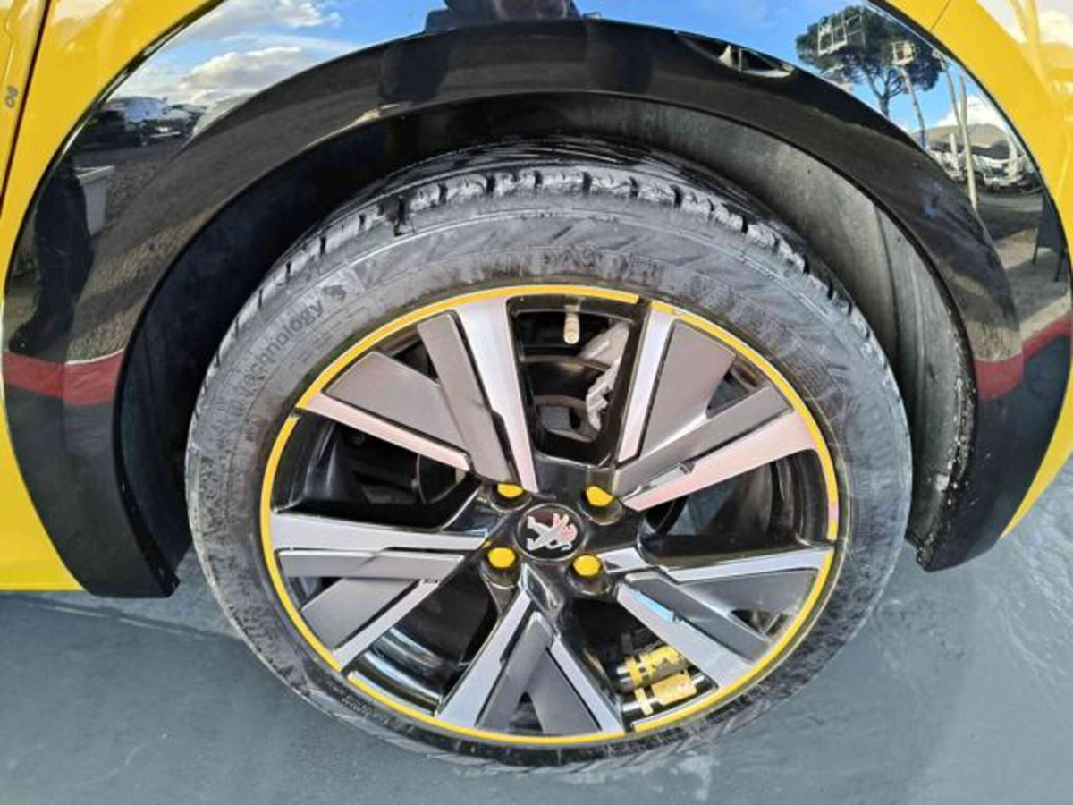 Peugeot 208 BlueHDi 100 Stop&Start 5 porte GT (9)