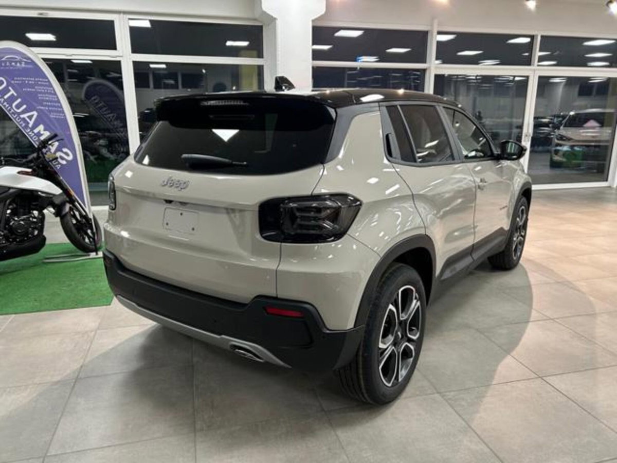 Jeep Avenger 1.2 turbo Summit fwd 100cv (5)