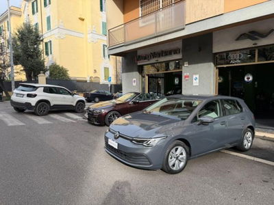 Volkswagen Golf 2.0 tdi Life 115cv usata