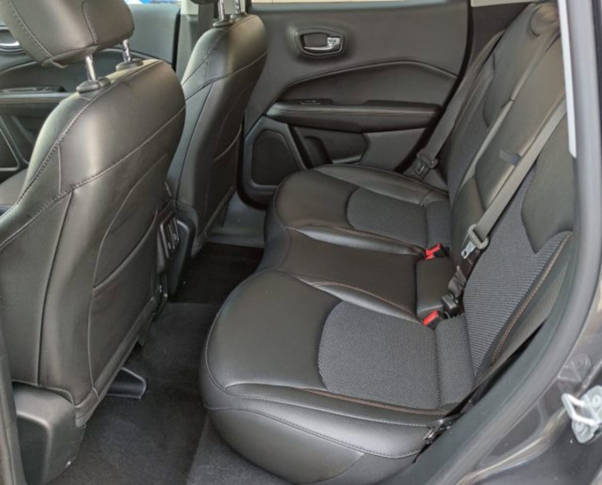Jeep Compass 2.0 Multijet II aut. 4WD Limited (14)