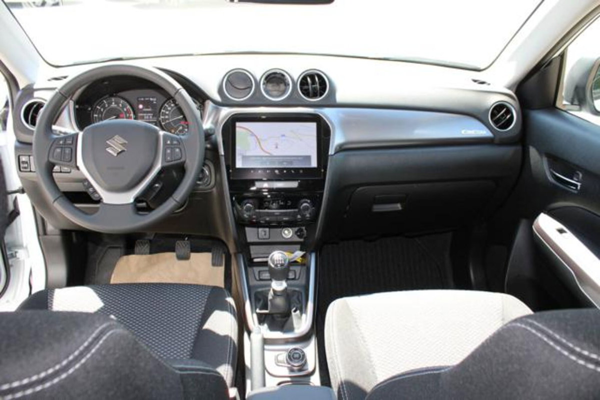 Suzuki Vitara 1.4 Hybrid 4WD AllGrip Easy Cool (16)