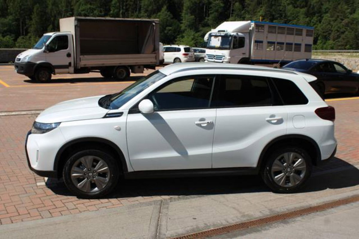 Suzuki Vitara 1.4 Hybrid 4WD AllGrip Easy Cool (7)