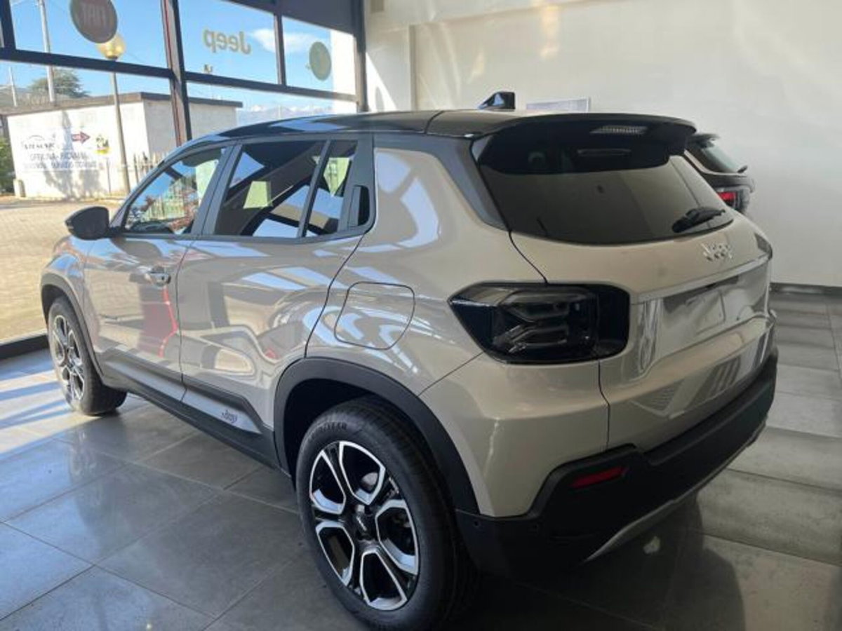 Jeep Avenger 1.2 turbo Summit fwd 100cv (2)