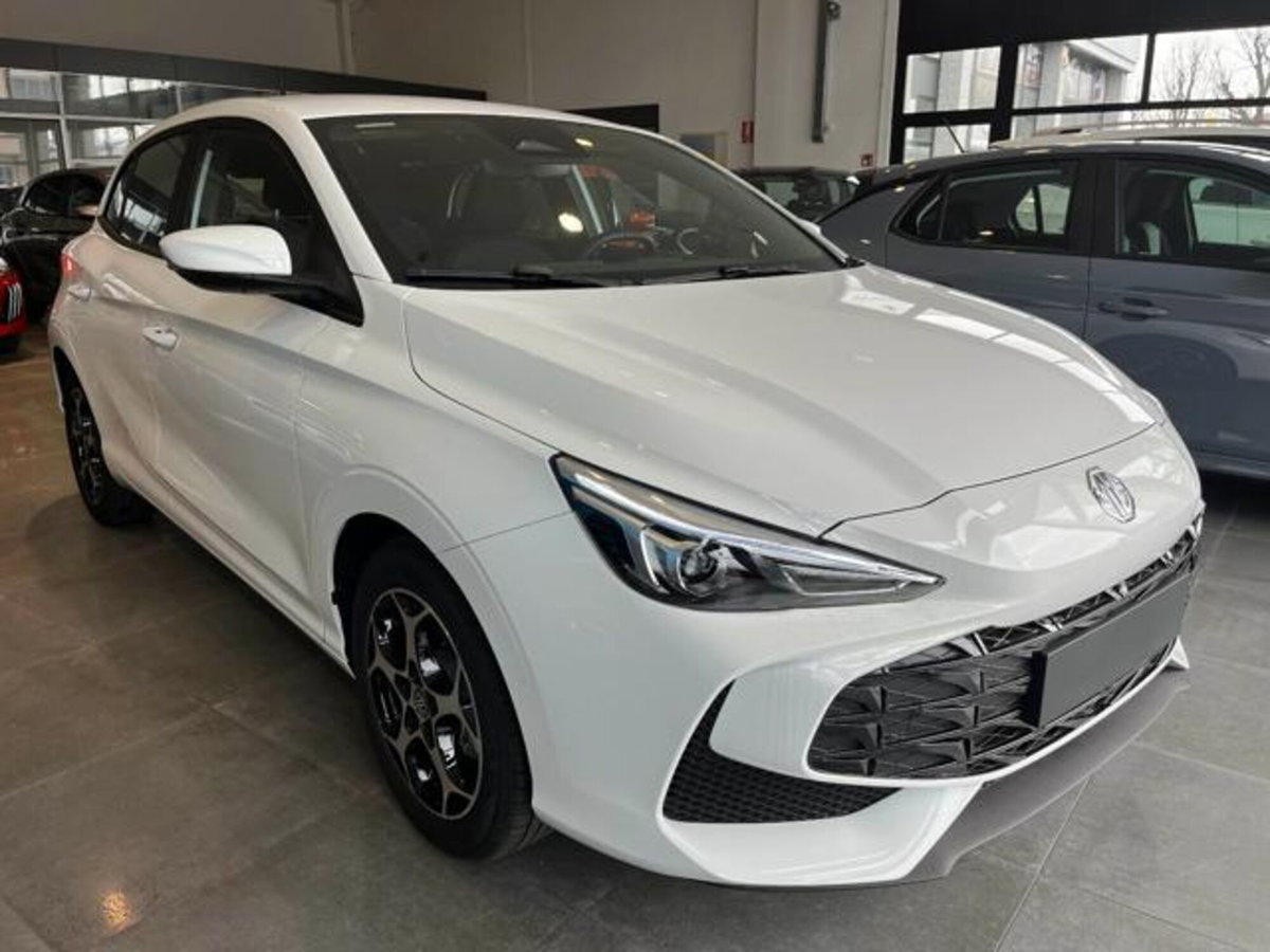 Mg MG3 1.5 Standard (2)