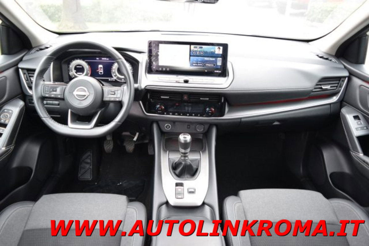 Nissan Qashqai 1.3 mhev N-Connecta 2wd 140cv (5)