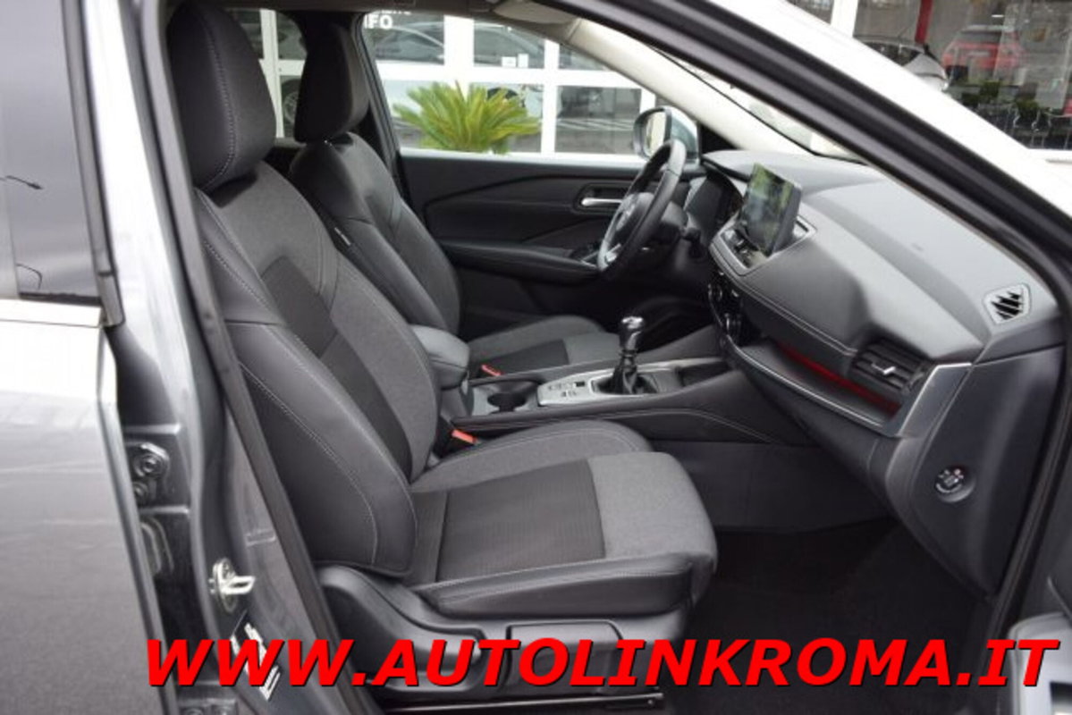 Nissan Qashqai 1.3 mhev N-Connecta 2wd 140cv (6)