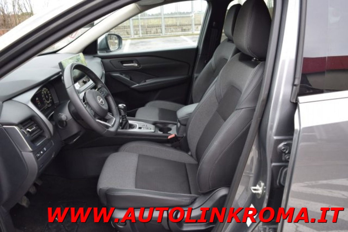 Nissan Qashqai 1.3 mhev N-Connecta 2wd 140cv (7)
