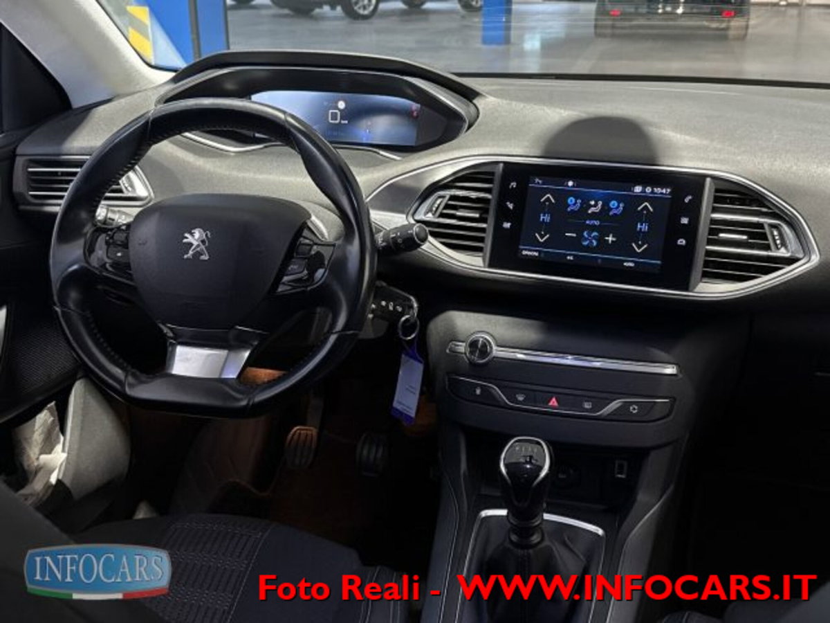 Peugeot 308 SW BlueHDi 130 S&S Allure (10)