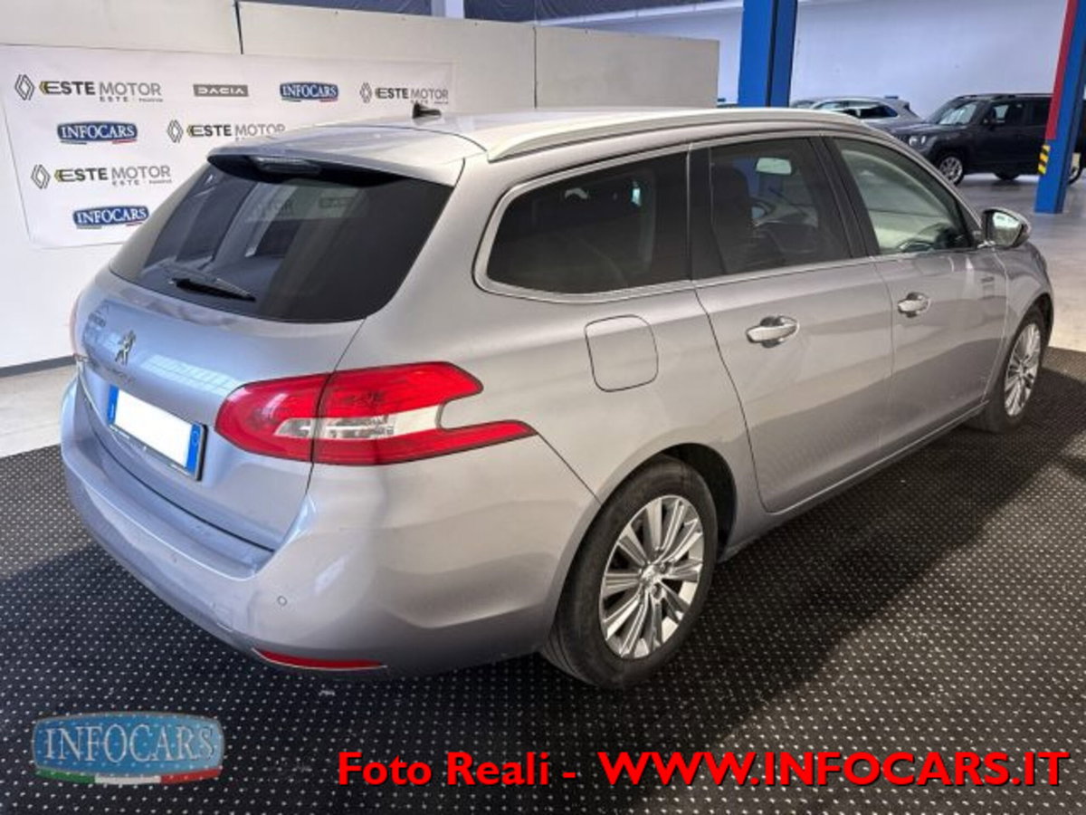 Peugeot 308 SW BlueHDi 130 S&S Allure (4)