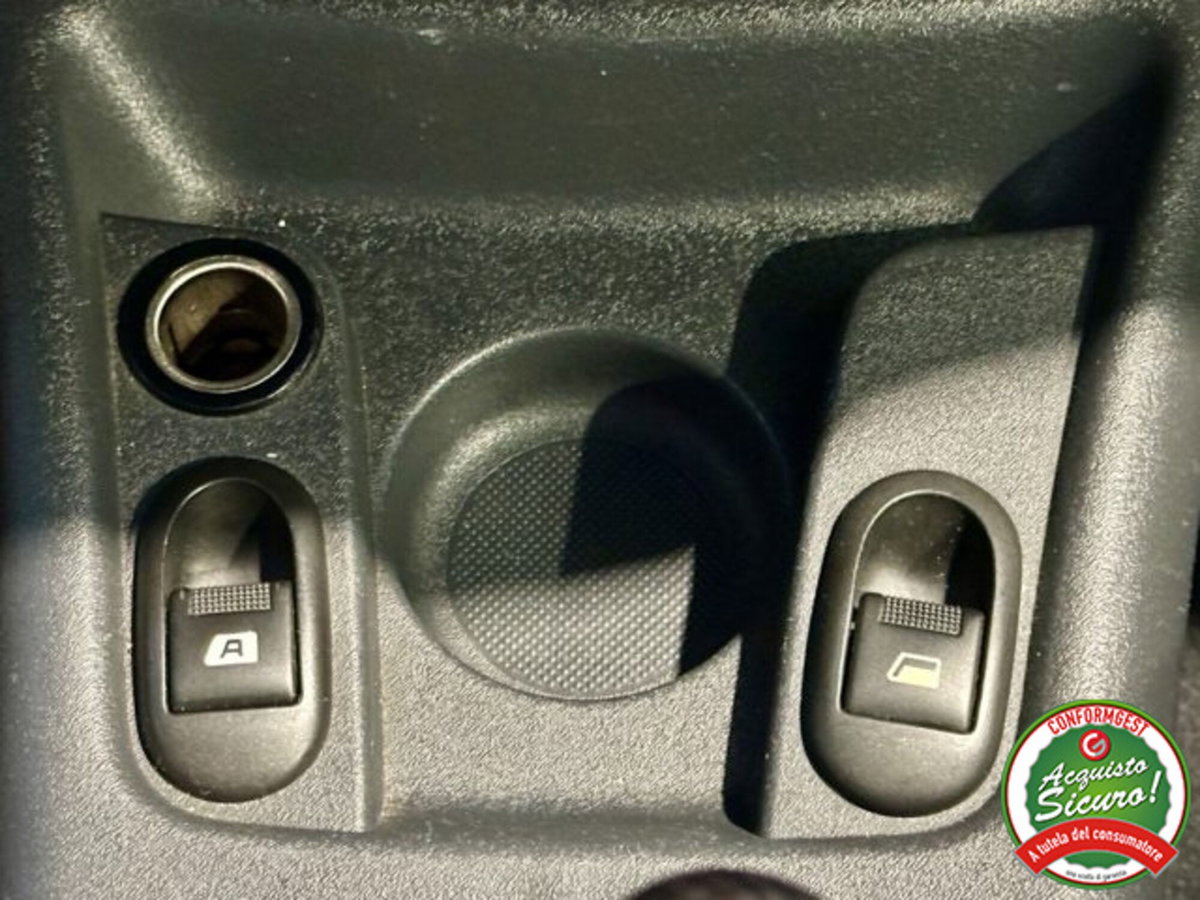 Citroen C3 1.4 Exclusive (13)