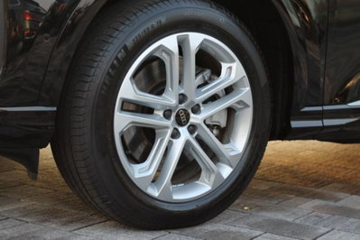Audi Q5 Sportback 2.0 tdi mhev+ Launch Edition S line quattro 204cv s-tronic (19)
