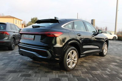 Audi Q5 Sportback 2.0 tdi mhev+ Launch Edition S line quattro 204cv s-tronic (4)