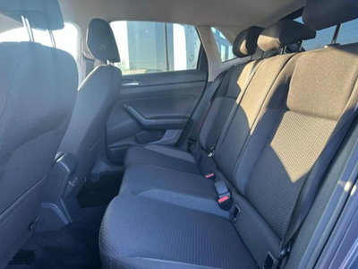Volkswagen Polo 1.0 evo Life 80cv (10)