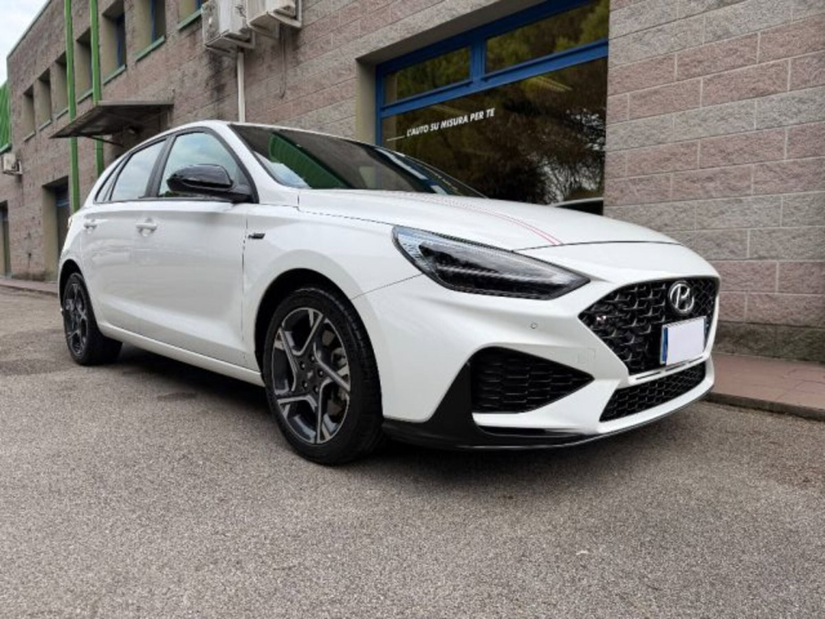 Hyundai i30 1.0 t-gdi 48V Prime 120cv dct