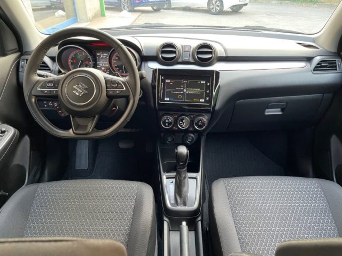 Suzuki Swift 1.2h Top 2wd cvt (10)